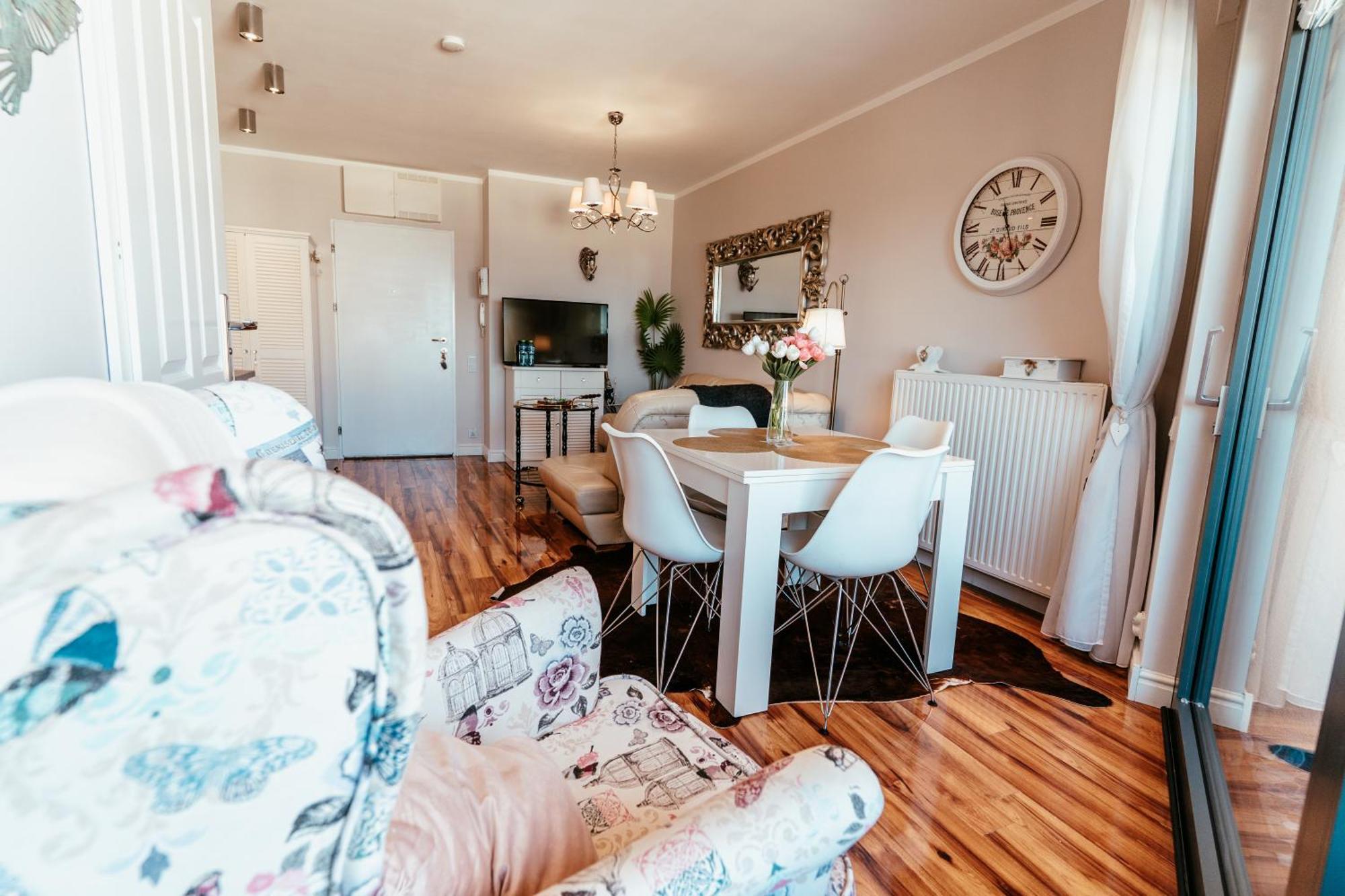 Apartament Martini Miedzyzdroje Ngoại thất bức ảnh